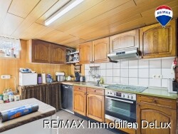RE/MAX Immobilien DeLux Haus Reimsbach Küche UG