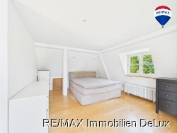 RE/MAX Immobilien DeLux  Einfamilienhaus Freiburg Studio