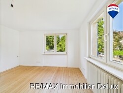 RE/MAX Immobilien DeLux  Einfamilienhaus Freiburg Zimmer OG
