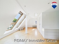RE/MAX Immobilien DeLux  Einfamilienhaus Freiburg