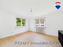RE/MAX Immobilien DeLux  Einfamilienhaus 
