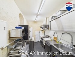 RE/MAX Immobilien DeLux Kelterhaus Gaststätte am Schloss Ayl