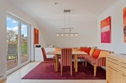 EG Essen mit Balkon