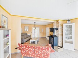 CAM03784G0-PR0065-STILL021