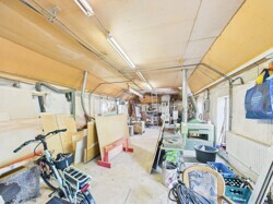 CAM03784G0-PR0076-STILL059