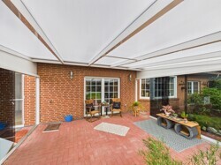 CAM03784G0-PR0090-STILL017