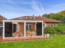 CAM03784G0-PR0090-STILL016