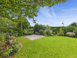 CAM03784G0-PR0090-STILL012