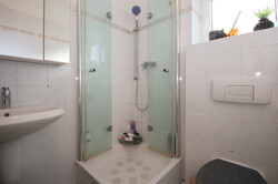 Badezimmer (Einliegerwohnung)