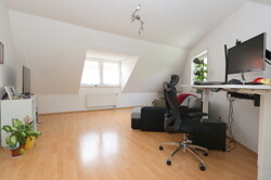 Wohn/- Esszimmer
