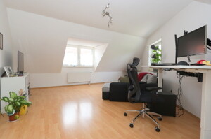 Wohn/- Esszimmer