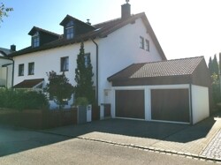 Haus mit Garage