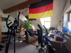 großes Studio im Dach