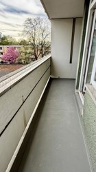 Balkon mit viel Platz