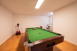 KG Billiard