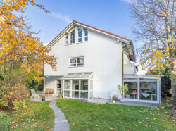 SEitenansicht mit Terassen