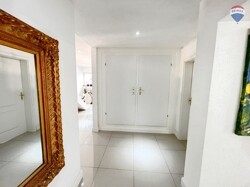 Einbauschrank im EG