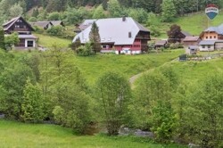 Lage Bauernhaus