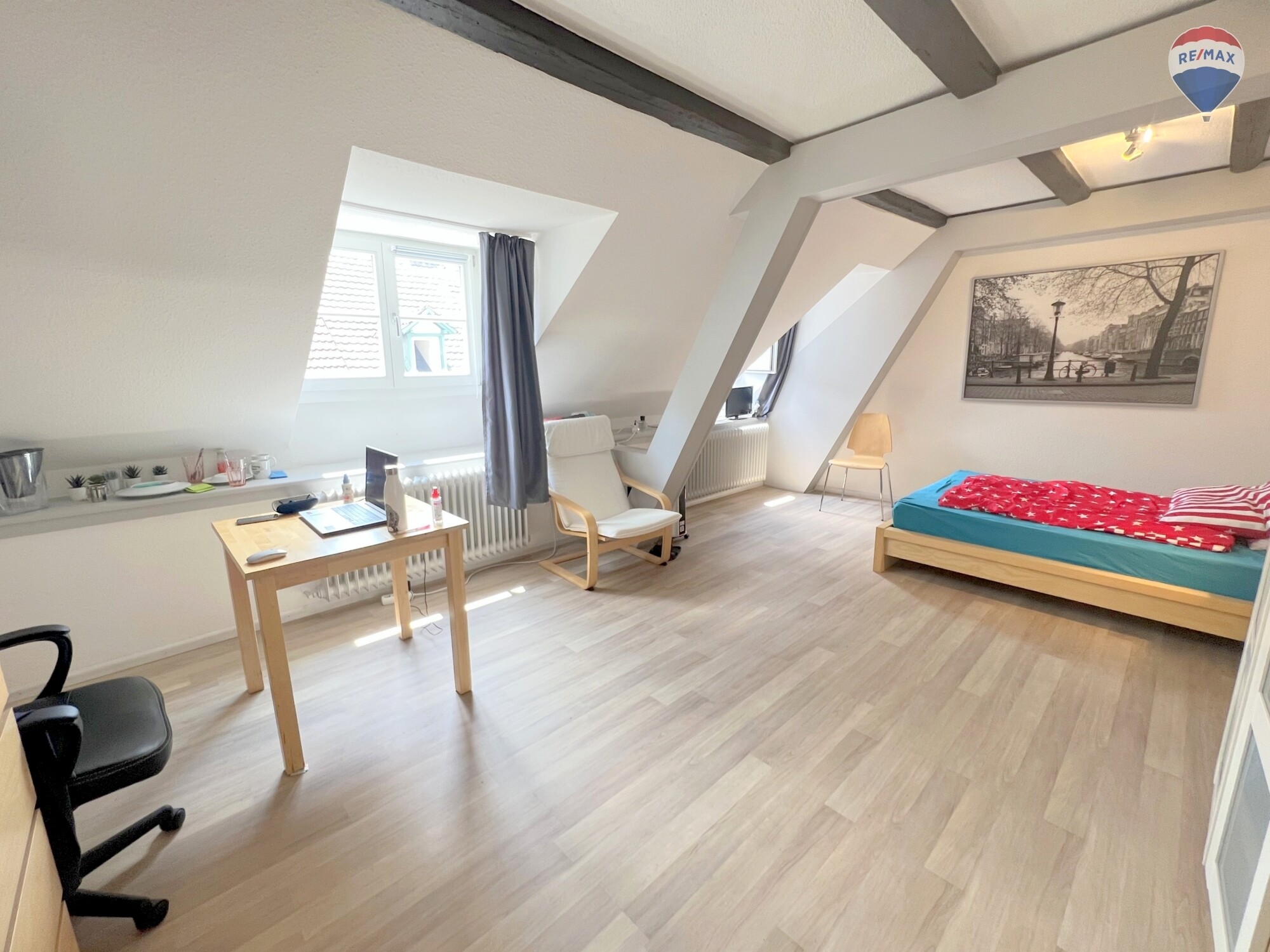 19 m²