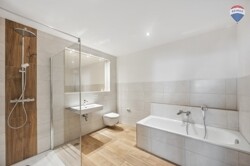 Badezimmer EG