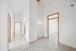Eingangsbereich-A_034_WEB