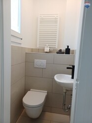 Gäste-WC EG
