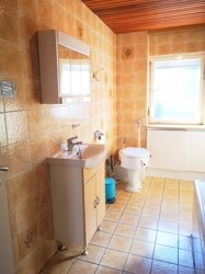 Badezimmer EG