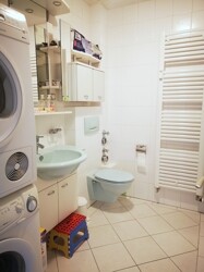 Badezimmer 1