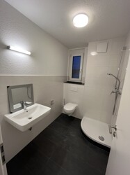 Badezimmer DG