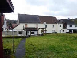 Garten + Rückansicht
