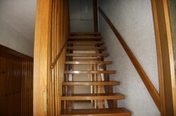 Treppe zum DG