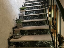 Treppe ins DG
