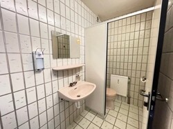 Toilette (Raum 2)