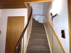 Treppe ins DG