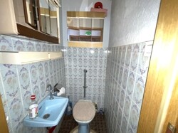 Toilette im DG