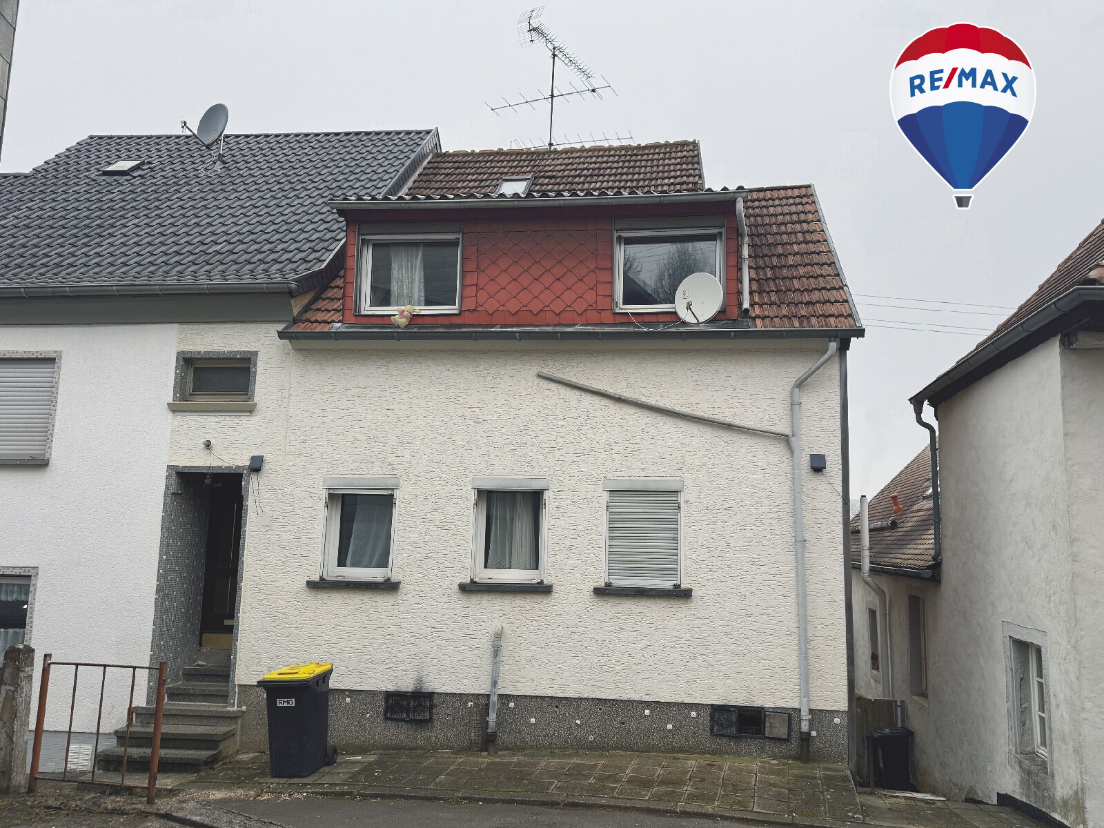 Front Ansicht