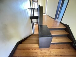 Treppe vom OG ins DG