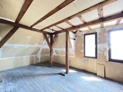 Teilansicht Zimmer im DG -nicht ausgebaut-