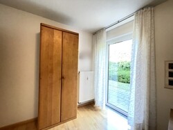 Zugang zur rückwärtigen Terrasse