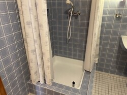 Badezimmer im OG