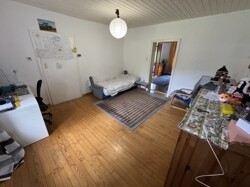 Zimmer 1 EG r 1
