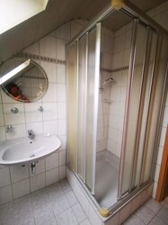 Badezimmer DG