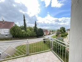 Blick vom Balkon vorne (EG)