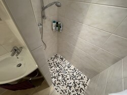 Dusche