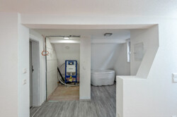 22WC-Bad Dachzimmer