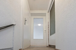 9Eingangsbereich Whg. 2. OG
