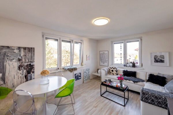 24 Wohnzimmer1