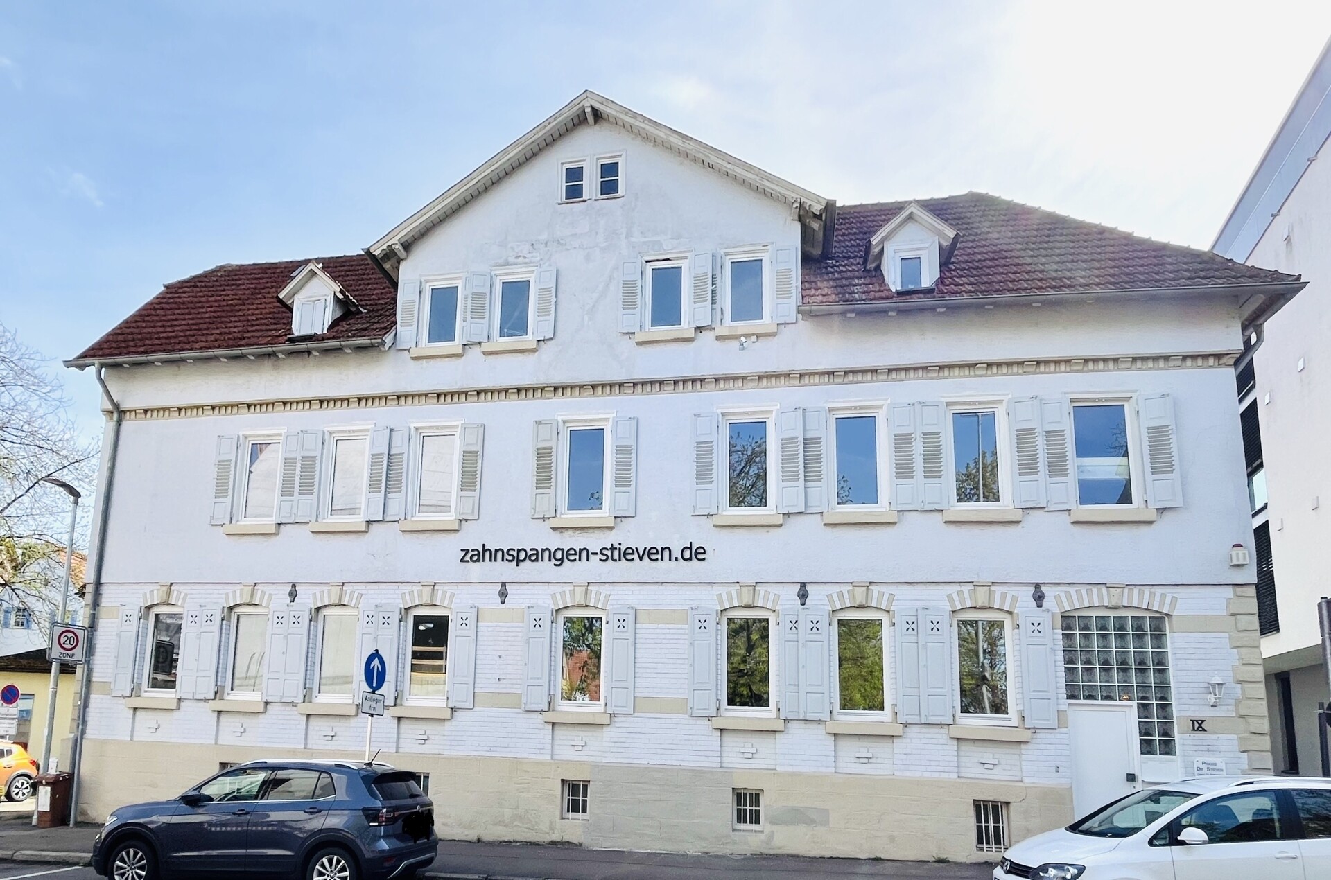 21Hausfront