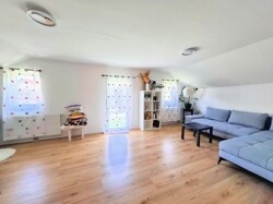 Wohnzimmer OG