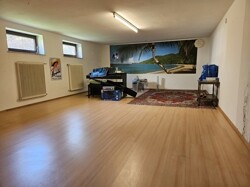 Party-oder Fittnessraum im Keller